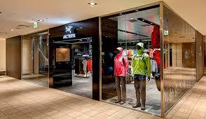 ARC'TERYX 大阪E-MA店