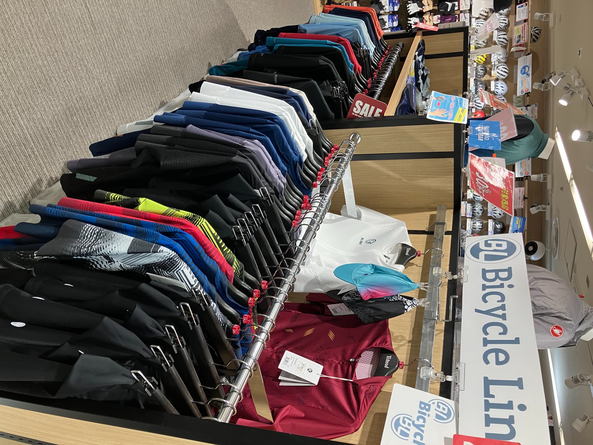 Y's Road 新宿Wear馆