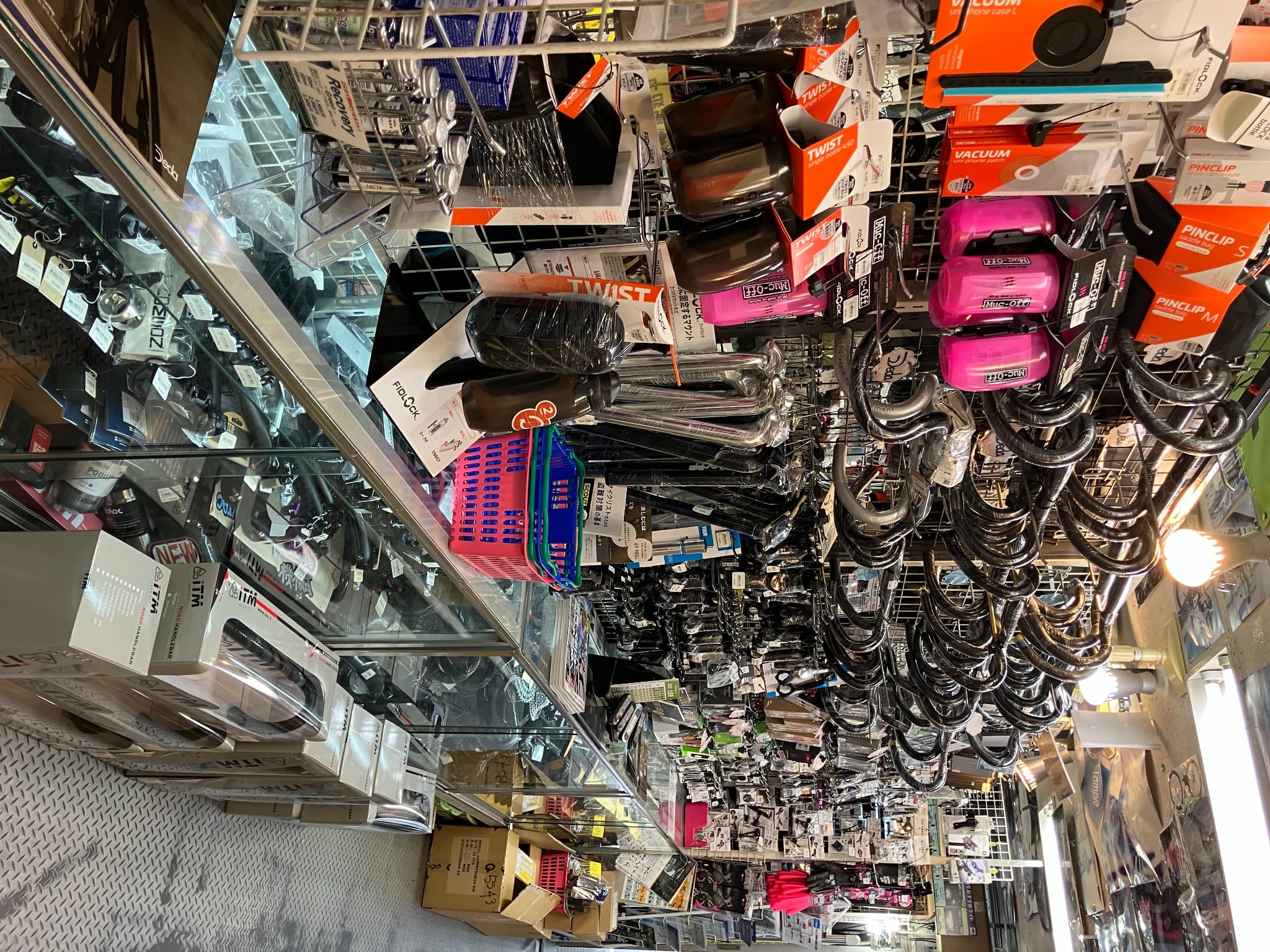 ワイズロード 上野アサゾー店