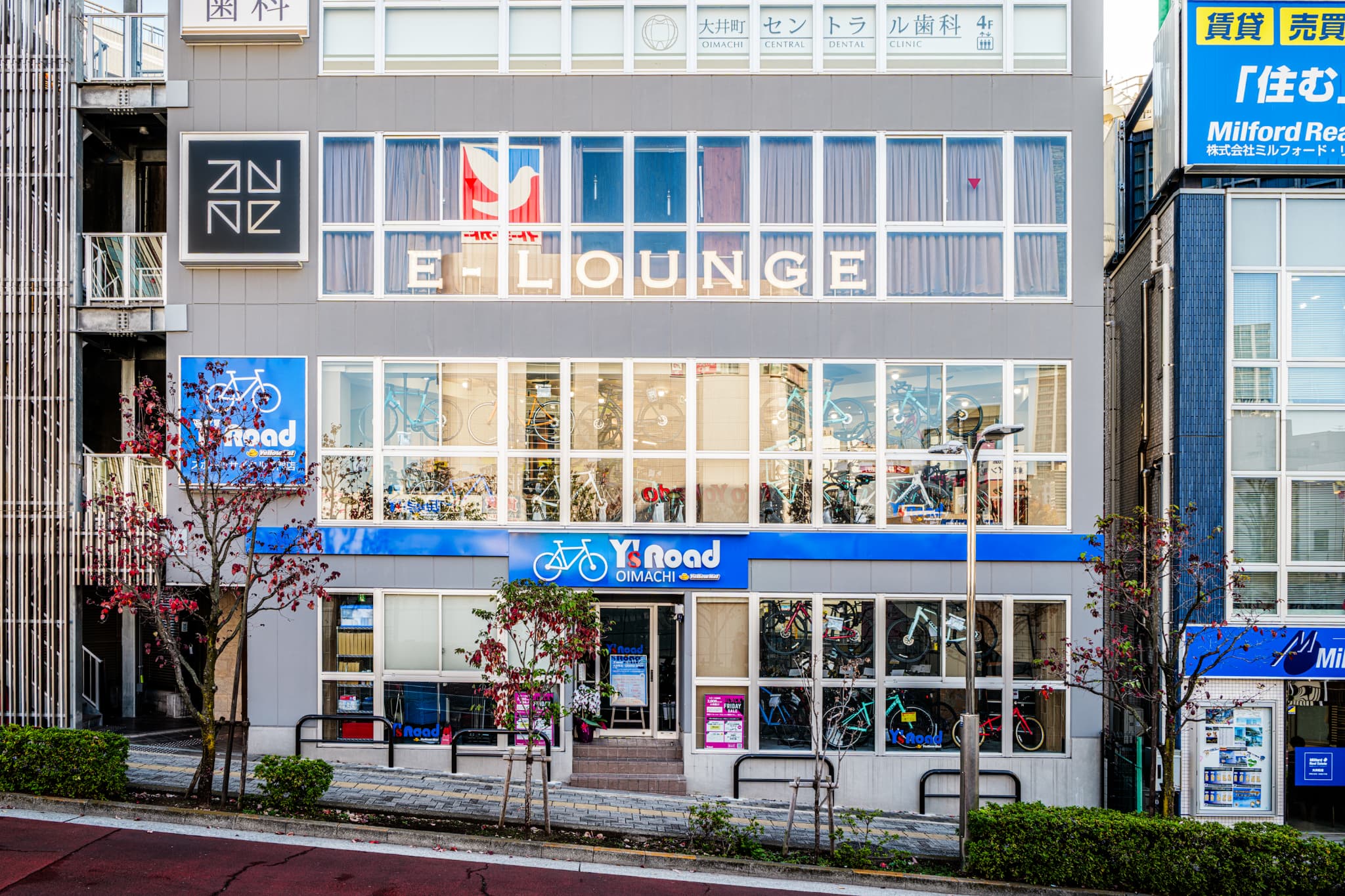 Y's Road 大井町店